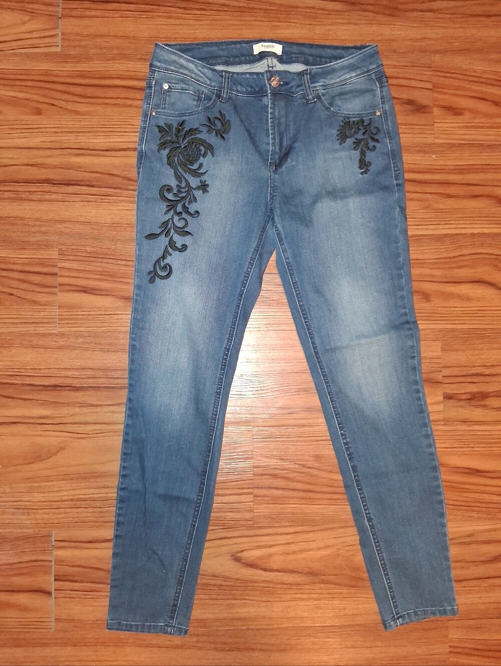 Kensie Jeans 29/6 Cropped Skinny Jeans